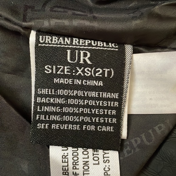 Toddler faux leather jacket NWOT - Picture 3 of 4